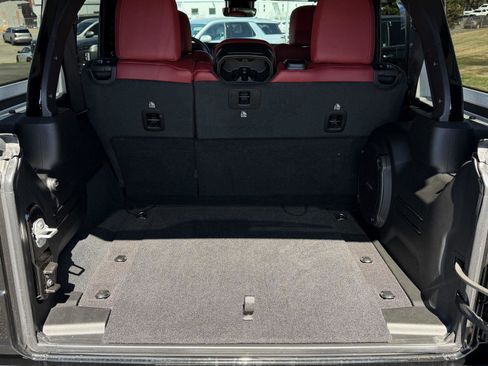 Used 2024 Jeep Wrangler Unlimited Rubicon 392 image 29