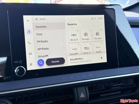 New 2026 Toyota Prius Plug-In Hybrid FWD image 14