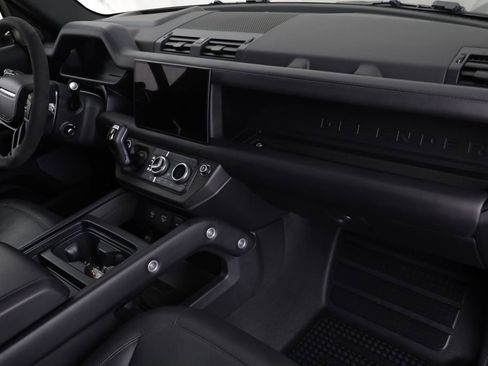 Used 2023 Land Rover Defender 110 Carpathian Edition AWD/4WD image 21