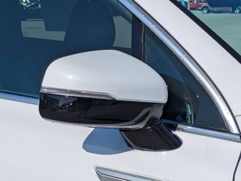 New 2026 Kia Sorento S w/ S Panoramic Sunroof Package FWD image 12