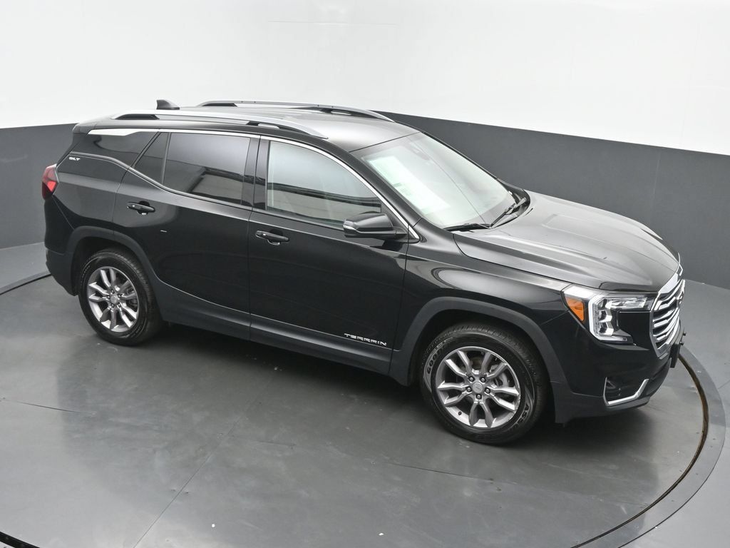 Used 2024 GMC Terrain SLT AWD/4WD image 47