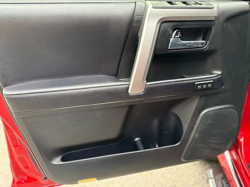 Used 2018 Toyota 4Runner Limited image 13