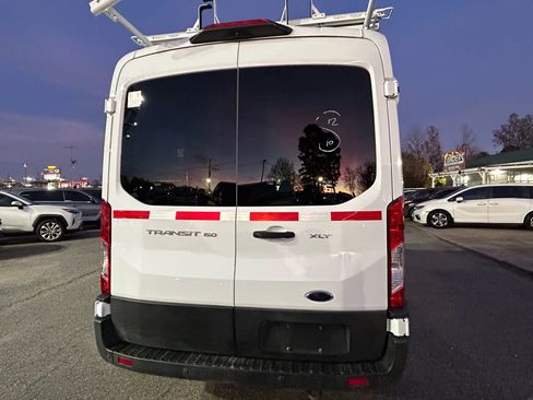 Used 2019 Ford Transit 150 XLT image 8