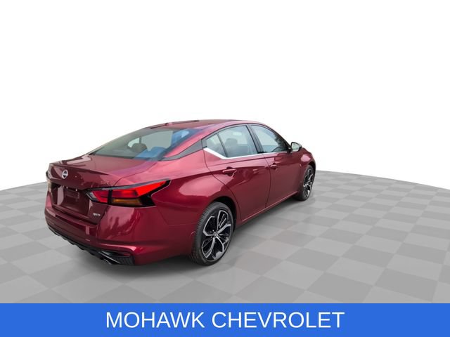 Used 2024 Nissan Altima 2.5 SR AWD/4WD image 8