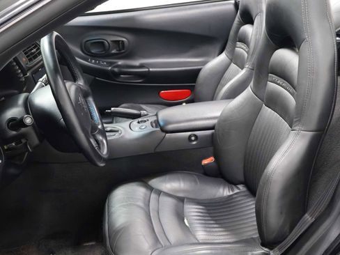 Used 1998 Chevrolet Corvette Convertible w/ Memory Pkg RWD image 5