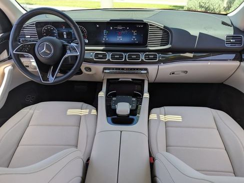 Used 2025 Mercedes-Benz GLE 450e 4MATIC image 15