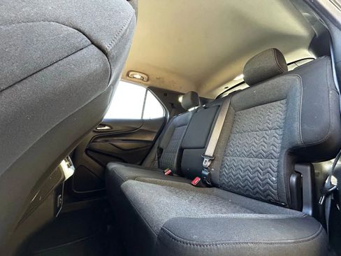 Used 2022 Chevrolet Equinox LT image 22