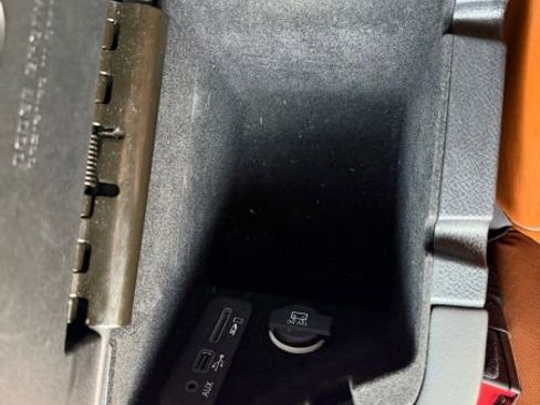 Used 2015 Dodge Challenger SRT Hellcat image 19