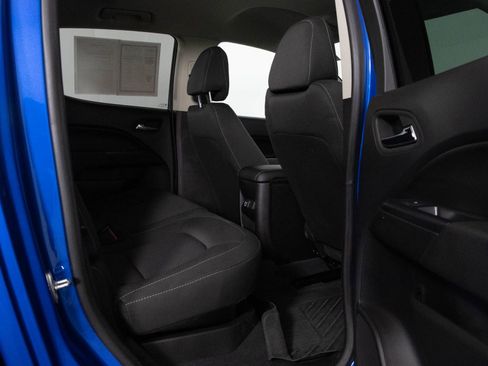 Used 2022 Chevrolet Colorado LT w/ LT Convenience Package image 35