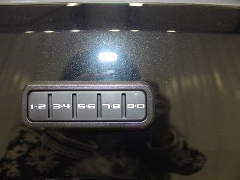 Used 2025 Ford F150 Lariat w/ Equipment Group 501A Mid image 9