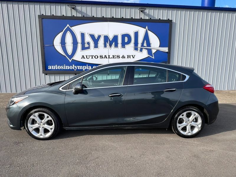 Used 2017 Chevrolet Cruze Premier FWD image 17