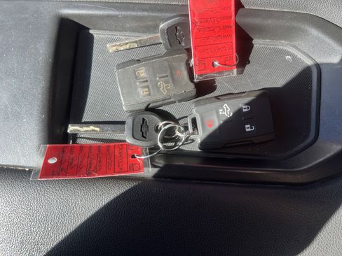 Used 2020 Chevrolet Silverado 1500 LT w/ Fleet Comfort Package image 38