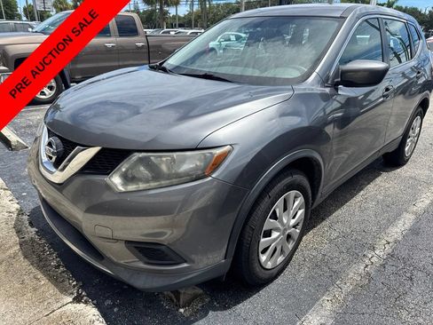 Used 2016 Nissan Rogue S FWD image 1