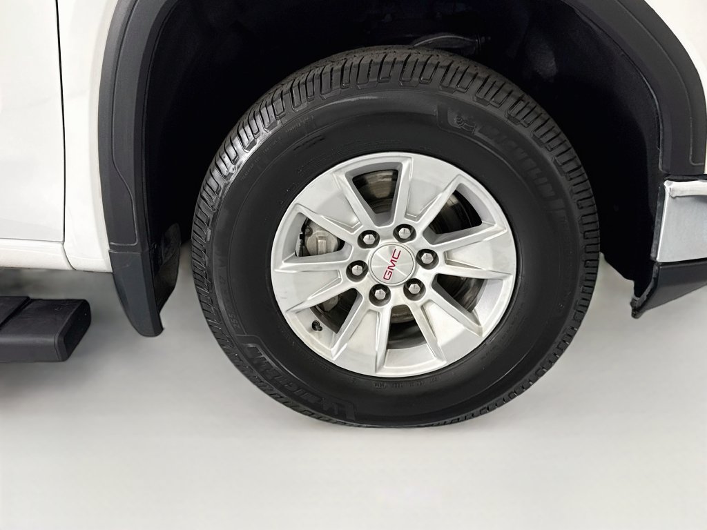 Used 2023 GMC Sierra 1500 SLE AWD/4WD image 32