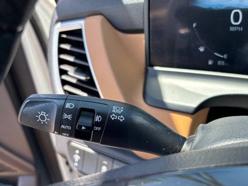 Certified 2024 Kia Seltos EX FWD image 24
