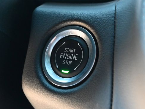 Used 2024 Chevrolet Tahoe Z71 image 15