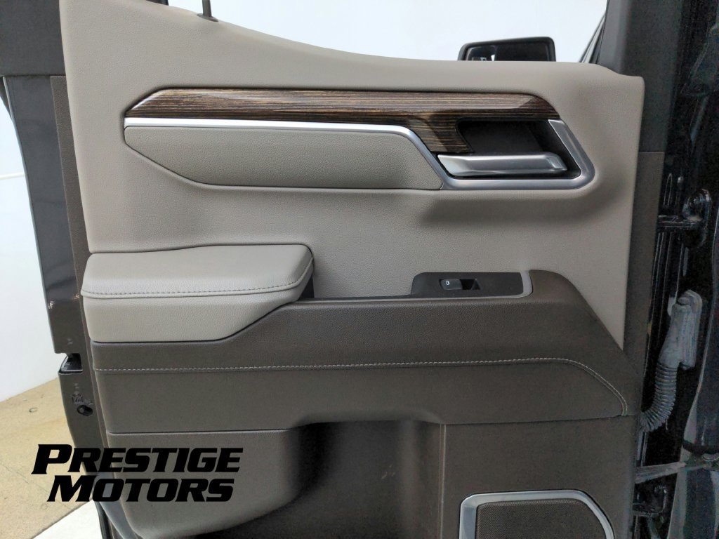 Used 2023 GMC Sierra 1500 SLE w/ Enhanced Capability Package AWD/4WD image 38