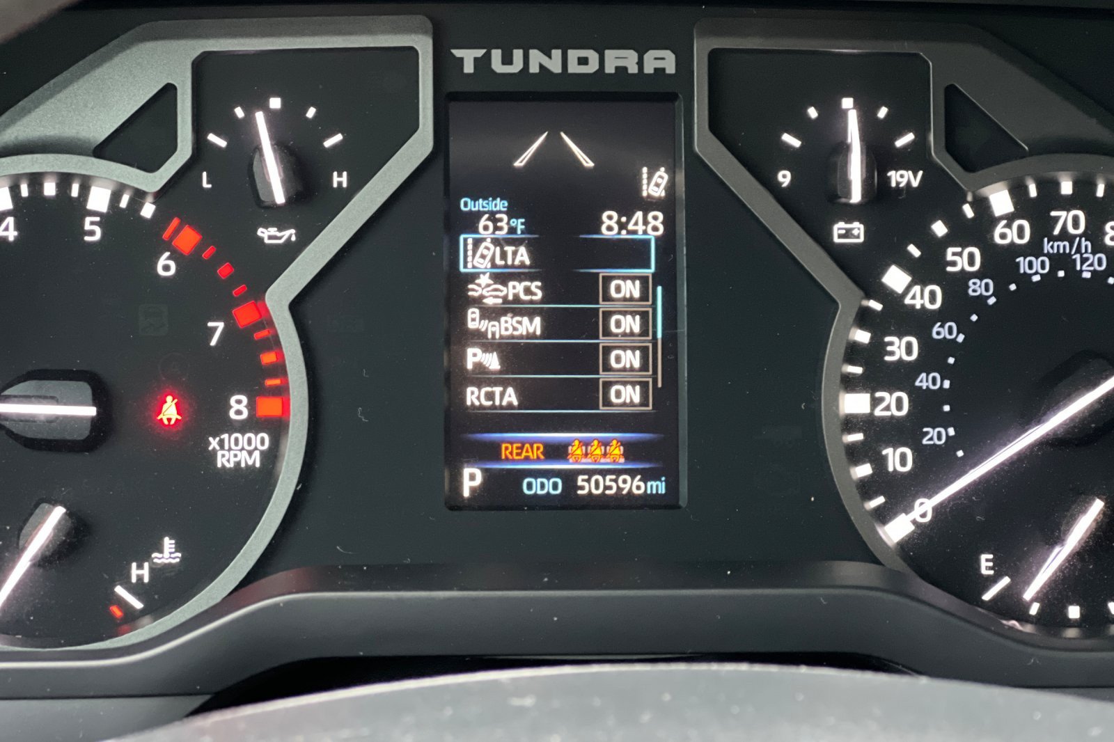 Used 2022 Toyota Tundra SR5 w/ SR5 Convenience Package AWD/4WD image 21
