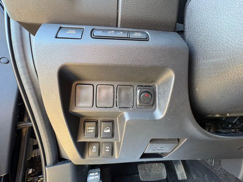 Used 2022 Nissan Frontier PRO-4X w/ Off-Road Protection Package image 24