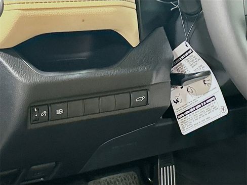 New 2025 Toyota RAV4 XLE Premium image 10