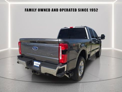Used 2026 Ford F250 Lariat w/ Lariat Ultimate Package AWD/4WD image 3