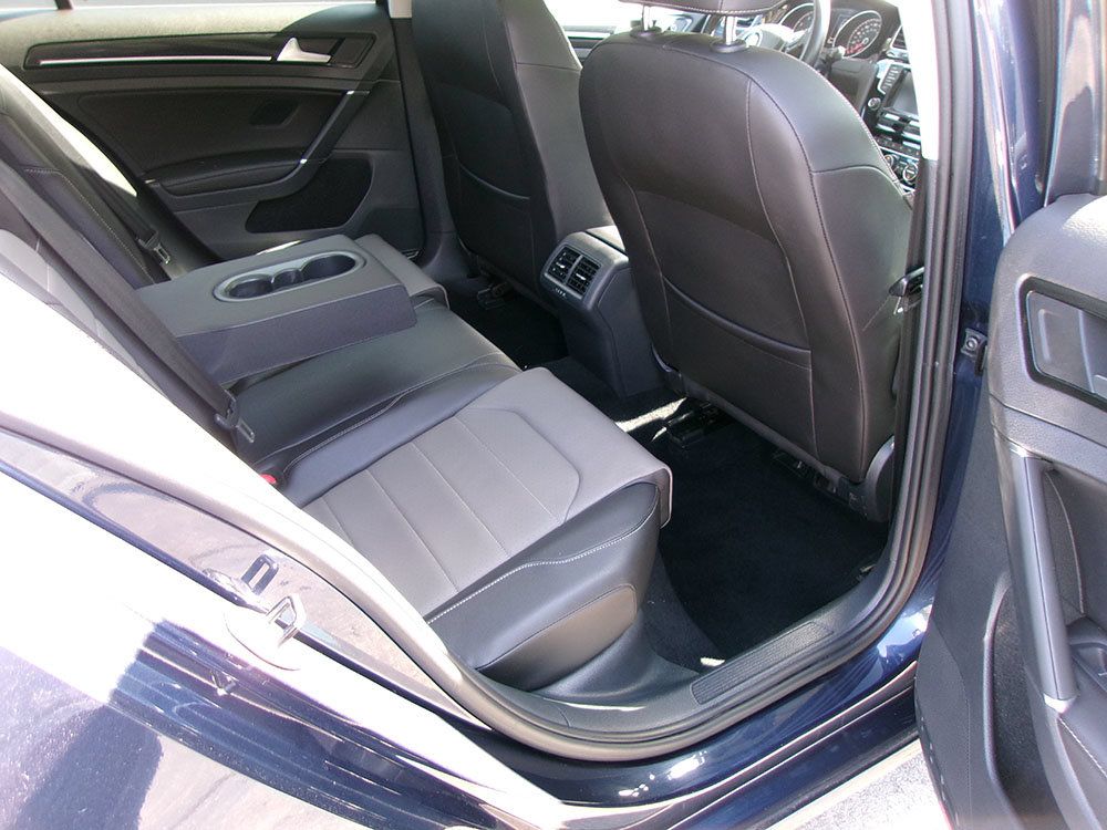 Used 2015 Volkswagen Golf SEL FWD image 10