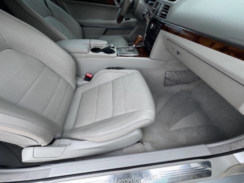 Used 2012 Mercedes-Benz E 350 Cabriolet image 24