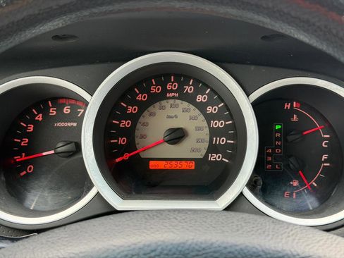 Used 2009 Toyota Tacoma PreRunner RWD image 17