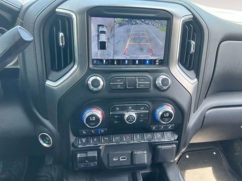 Used 2021 GMC Sierra 3500 Denali w/ Denali Ultimate Package image 23
