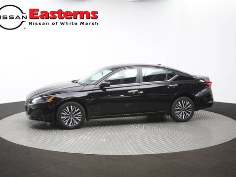 Used 2023 Nissan Altima 2.5 SV AWD/4WD image 57