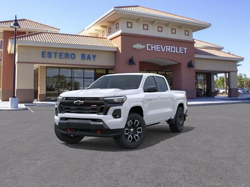 Used 2026 Chevrolet Colorado Z71 AWD/4WD image 8