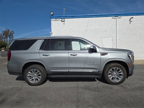 Used 2025 GMC Yukon Denali image 2