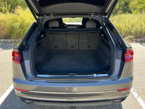 Used 2021 Audi Q8 Premium w/ Black Optic Package image 39