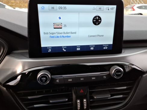 Used 2025 Ford Escape Active image 27