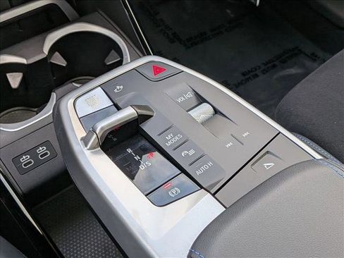 Used 2025 BMW X1 xDrive28i w/ M Sport Package image 12