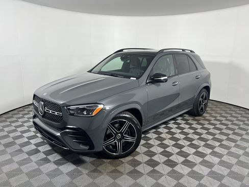 Used 2026 Mercedes-Benz GLE 450 4MATIC image 1