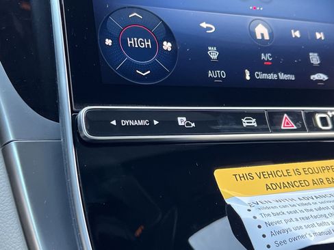 New 2026 Mercedes-Benz GLC 300 4MATIC image 32