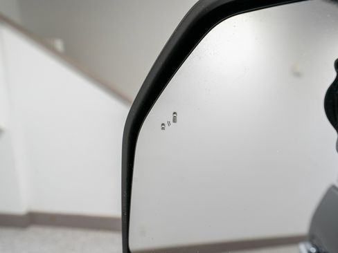 Used 2022 Ford F350 Platinum image 16