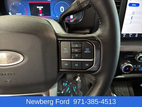Used 2023 Ford F350 Platinum AWD/4WD image 25