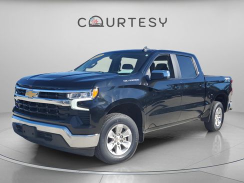 Used 2025 Chevrolet Silverado 1500 LT AWD/4WD image 1