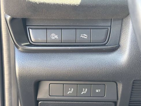 Used 2024 MAZDA CX-30 Carbon AWD/4WD image 17