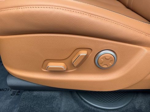 New 2026 Genesis GV80 2.5T Advanced image 21