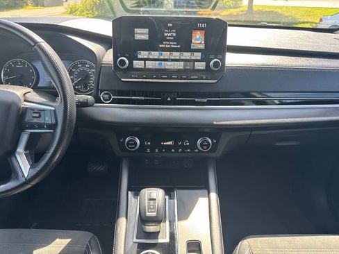 Used 2022 Mitsubishi Outlander SE AWD/4WD image 23