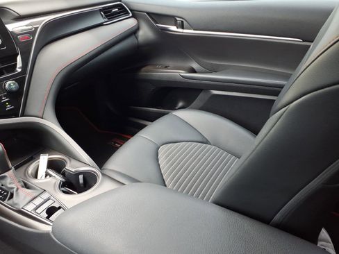 Used 2022 Toyota Camry TRD FWD image 19