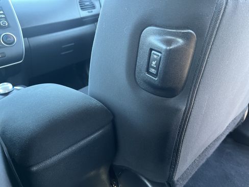 Used 2015 Nissan Leaf S w/ Charge Package image 13