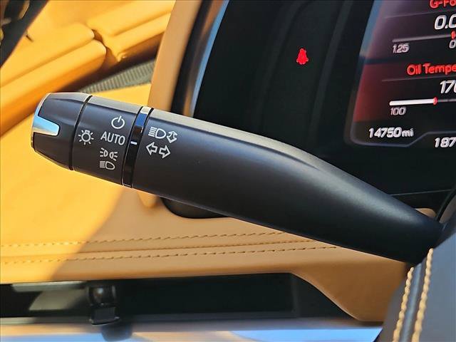 Used 2021 Chevrolet Corvette Stingray Premium Conv w/ 3LT RWD image 16