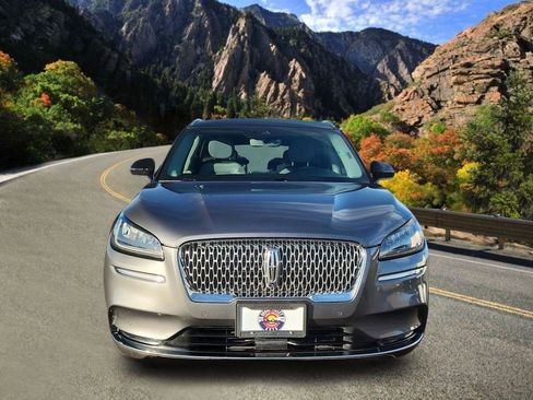 Used 2021 Lincoln Corsair Reserve w/ Equipment Group 201A image 6