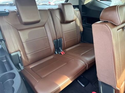 Certified 2023 Volkswagen Atlas SE w/ Panoramic Sunroof Package image 33