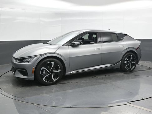 Used 2022 Kia EV6 GT-Line w/ GT-Line Suede Seat Package AWD/4WD image 8