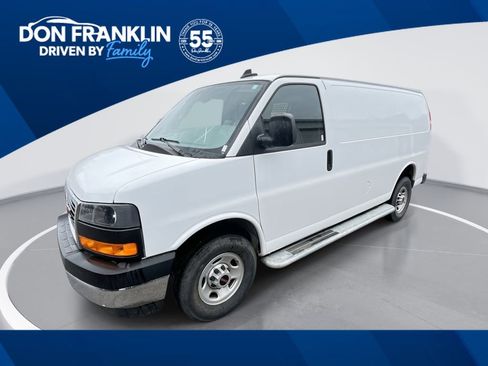 Used 2024 GMC Savana 2500 w/ Driver Convenience Package image 1